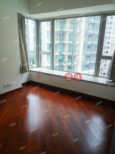 Property Search Hong Kong | OneDay | Residential | Rental Listings The Avenue Tower 5 | 2 bedroom Low Floor Flat for Rent