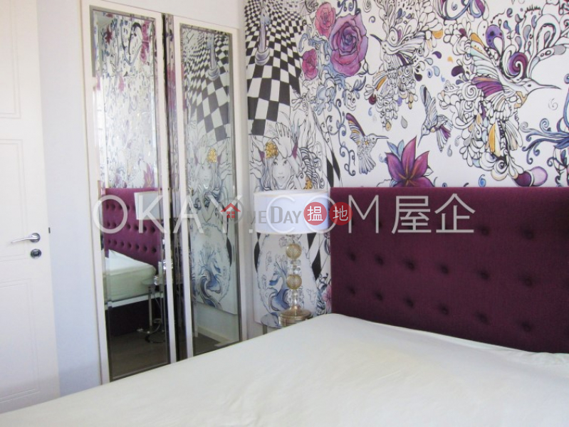 Charming 1 bedroom with balcony | For Sale | The Pierre NO.1加冕臺 Sales Listings