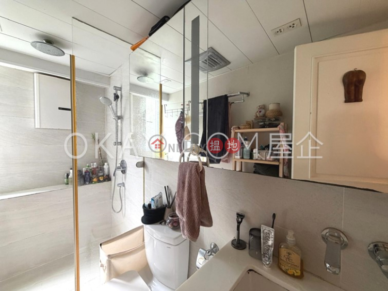 Property Search Hong Kong | OneDay | Residential, Sales Listings | Popular 2 bedroom on high floor with rooftop | For Sale
