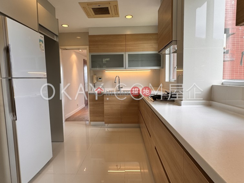 Popular 2 bedroom with sea views, balcony | Rental, 11 Repulse Bay Road | Southern District | Hong Kong Rental HK$ 58,000/ month