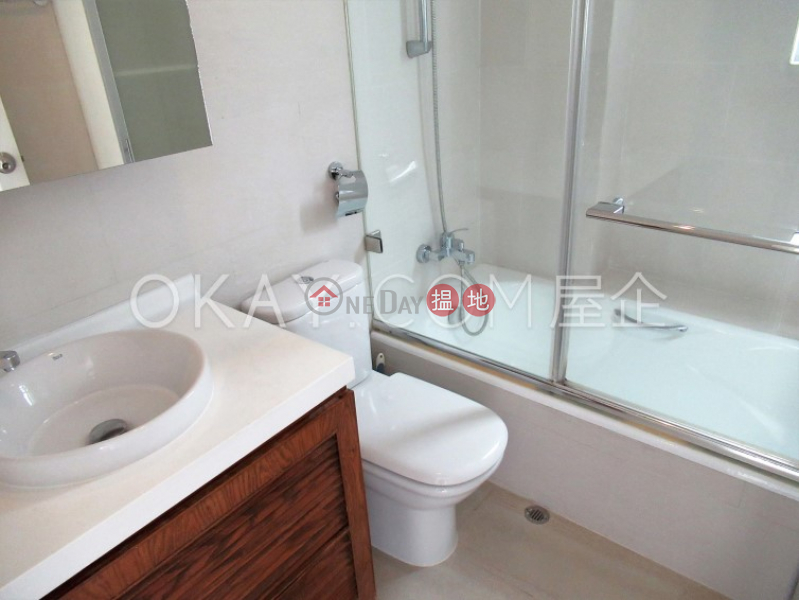 HK$ 65,000/ month Monticello Eastern District | Stylish 2 bedroom on high floor with balcony | Rental