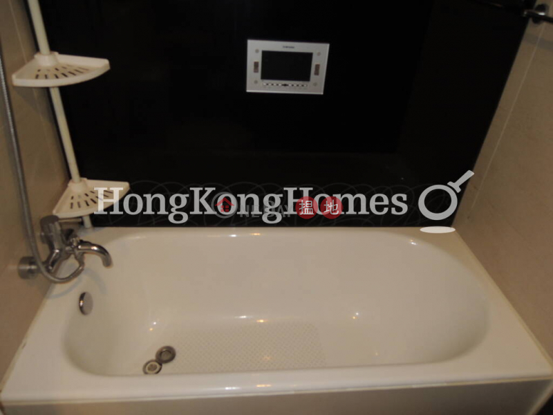 HK$ 31,000/ month, Centre Place, Western District, 3 Bedroom Family Unit for Rent at Centre Place