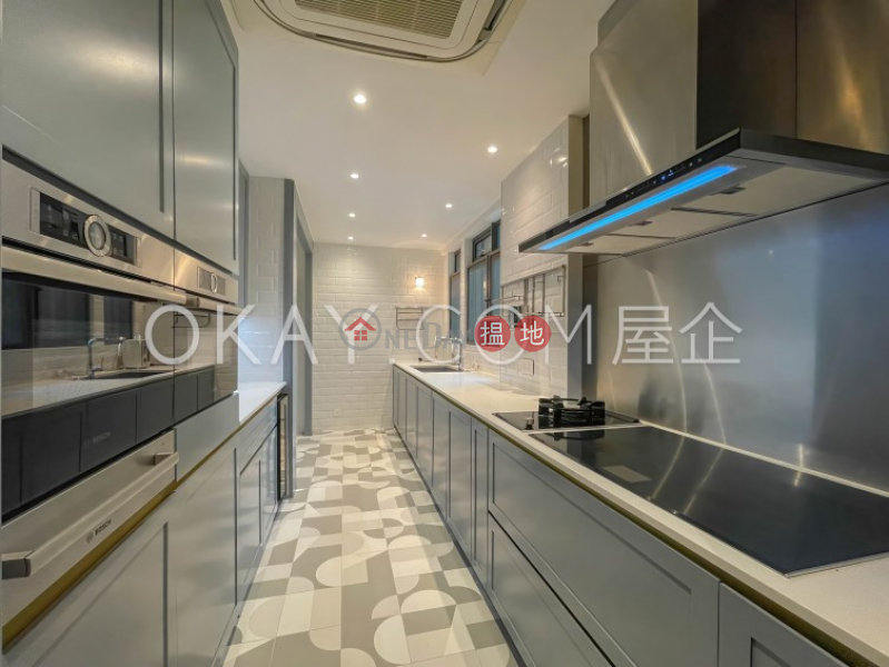 HK$ 50,000/ 月承峰2座-大埔區-4房3廁,極高層,連車位,露台承峰2座出租單位