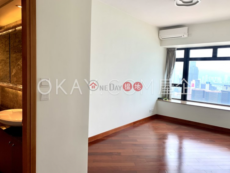 Beautiful 3 bed on high floor with harbour views | For Sale | The Arch Sun Tower (Tower 1A) 凱旋門朝日閣(1A座) Sales Listings