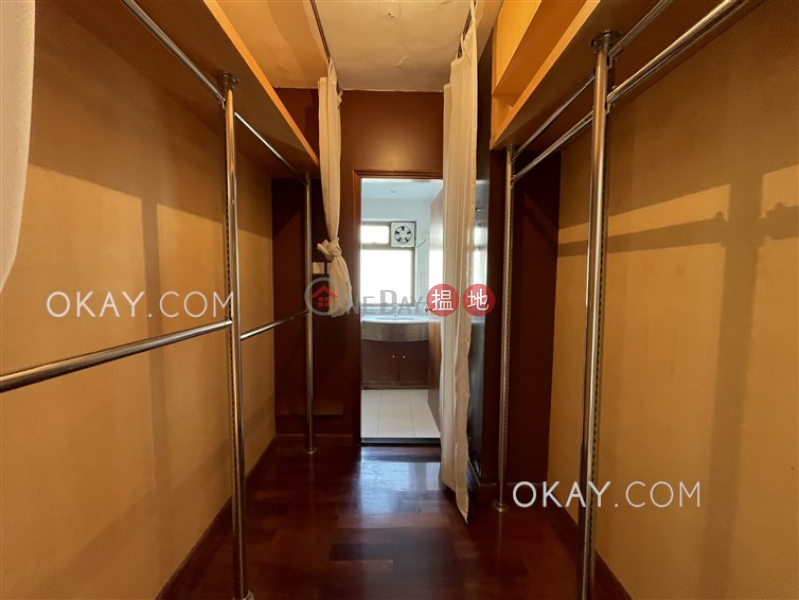 Efficient 3 bed on high floor with balcony & parking | For Sale | Evergreen Villa 松柏新邨 Sales Listings