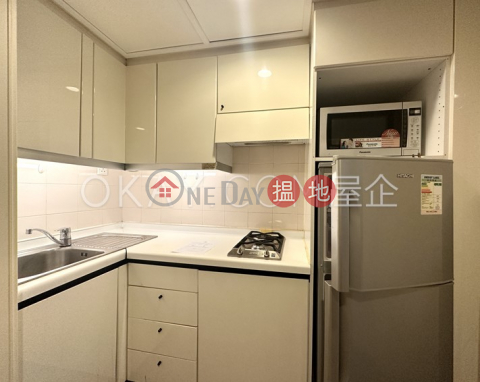 Stylish 1 bedroom on high floor | Rental, Convention Plaza Apartments 會展中心會景閣 | Wan Chai District (OKAY-R24049)_0