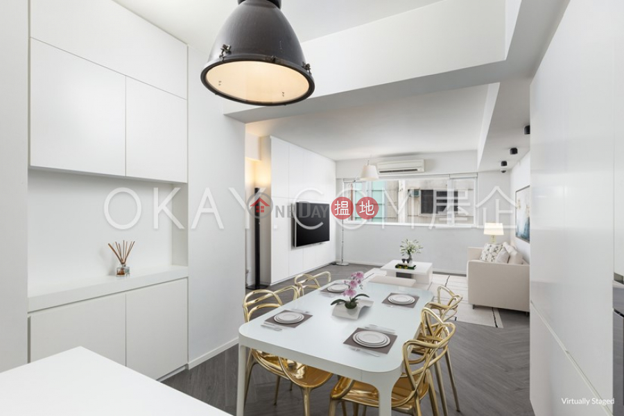 Property Search Hong Kong | OneDay | Residential Sales Listings Nicely kept 2 bedroom in Mid-levels West | For Sale