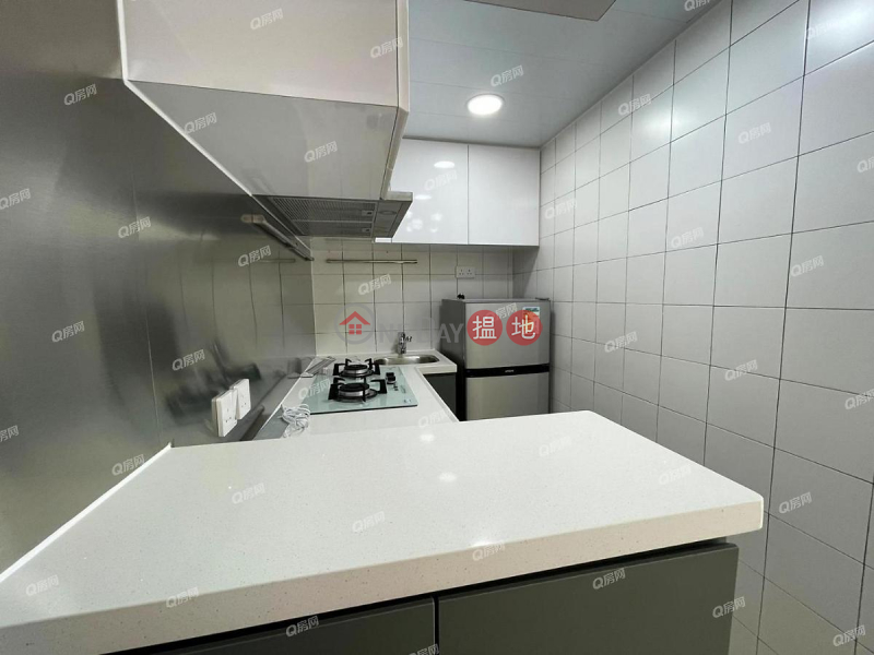 Wah Tao Building High Residential, Sales Listings, HK$ 5.2M
