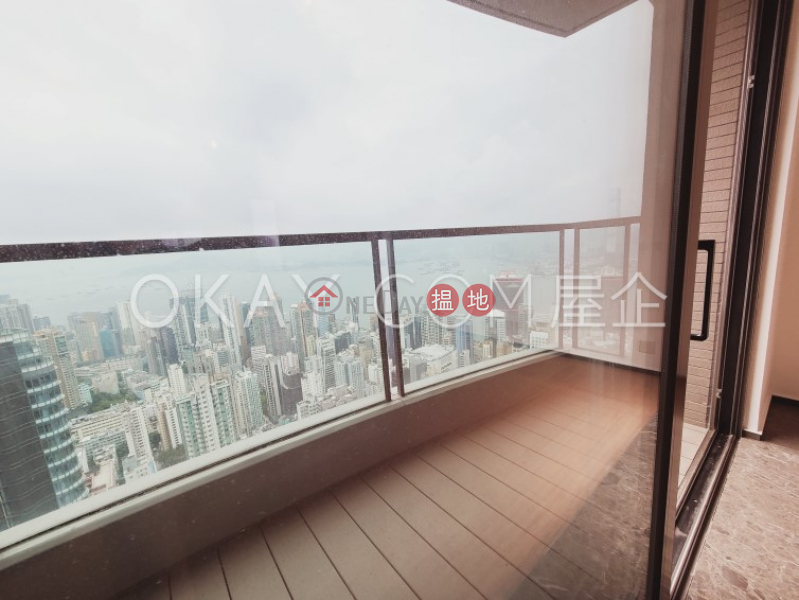 HK$ 60M, Arezzo | Western District Exquisite 3 bed on high floor with harbour views | For Sale