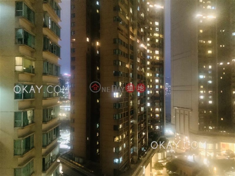 Property Search Hong Kong | OneDay | Residential | Rental Listings | Beautiful 3 bedroom in Kowloon Station | Rental