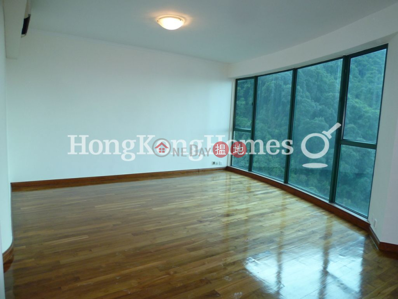 3 Bedroom Family Unit for Rent at Hillsborough Court | Hillsborough Court 曉峰閣 Rental Listings