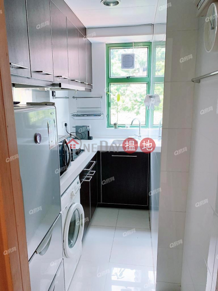 HK$ 33,800/ month No 1 Star Street, Wan Chai District, No 1 Star Street | 2 bedroom Low Floor Flat for Rent