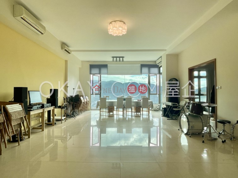Property Search Hong Kong | OneDay | Residential | Rental Listings | Gorgeous 3 bed on high floor with sea views & rooftop | Rental