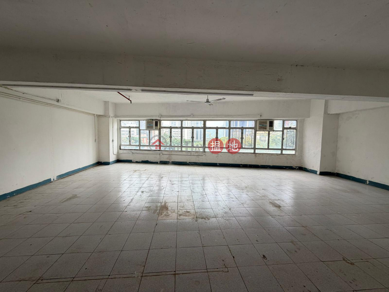 GARRY 荀介紹 實用倉 上落貨區|觀塘區油塘工業大廈3座(Yau Tong Industrial Building Block 3)出租樓盤 (GARYC-9933816902)
