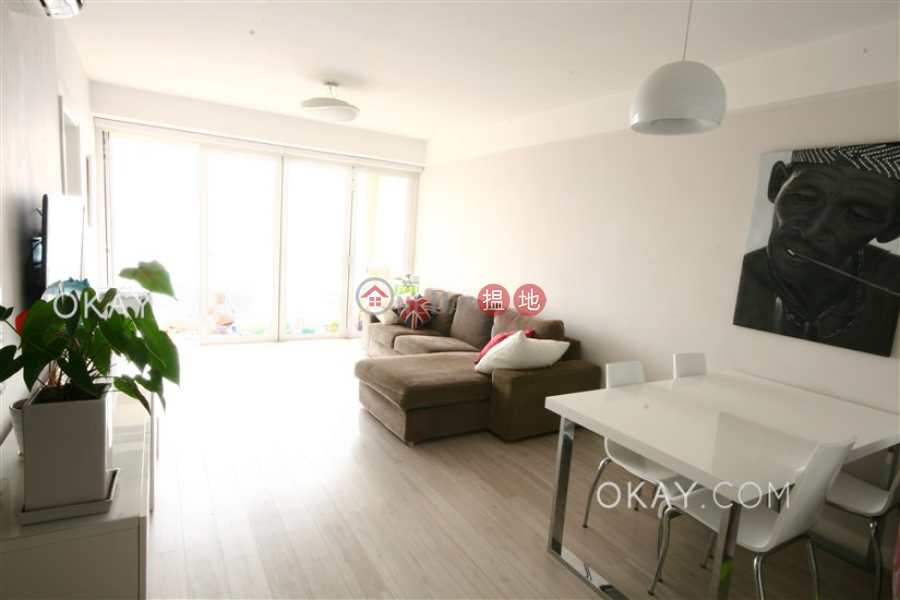Charming 3 bedroom with balcony | For Sale 6 Parkvale Drive | Lantau Island | Hong Kong, Sales, HK$ 11.2M