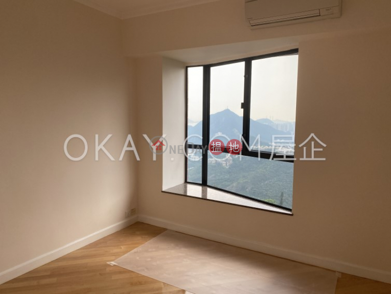 HK$ 60,000/ month The Brentwood Southern District | Gorgeous 3 bedroom with sea views, balcony | Rental
