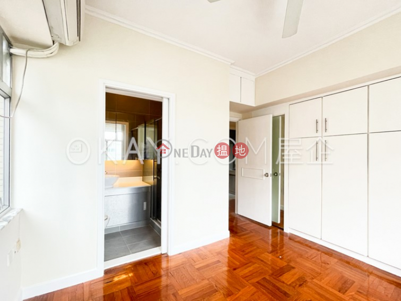 HK$ 22M Moon Fair Mansion, Wan Chai District Elegant 3 bedroom with balcony & parking | For Sale