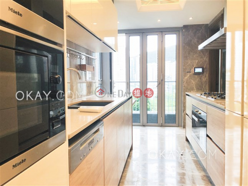 Lovely 4 bedroom with sea views, balcony | For Sale | Marina South Tower 1 南區左岸1座 Sales Listings