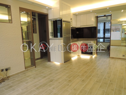 Unique 3 bedroom in Mid-levels West | For Sale | Kam Ning Mansion 金寧大廈 _0