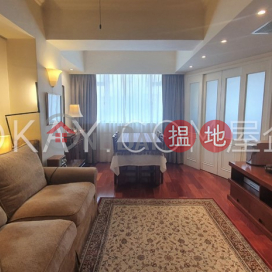 Tasteful 1 bedroom in Central | For Sale, Mandarin Court 文華閣 | Central District (OKAY-S27893)_0