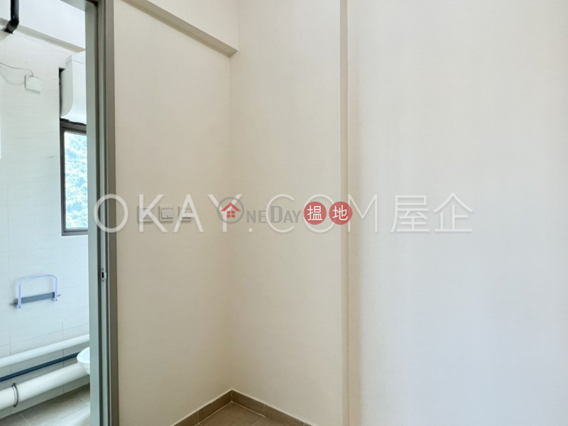 Charming 3 bed on high floor with sea views & balcony | Rental | The Sail At Victoria 傲翔灣畔 Rental Listings