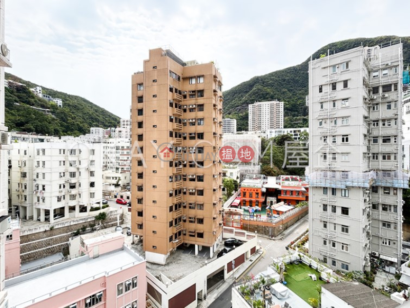 3房2廁,極高層,連車位,露台荷塘苑出售單位|荷塘苑(Hawthorn Garden)出售樓盤 (OKAY-S195370)