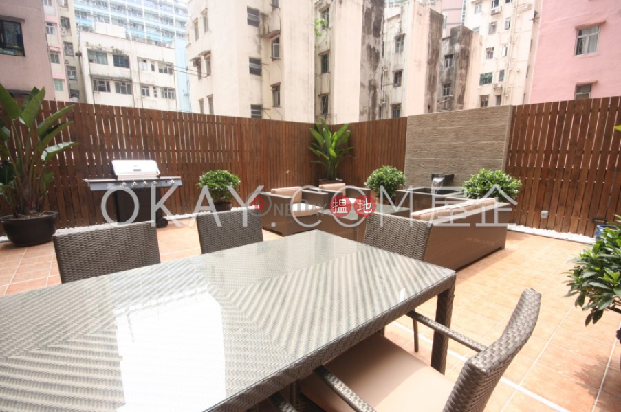 Lovely 1 bedroom with terrace | Rental | 20-24 Hill Road | Western District Hong Kong | Rental HK$ 38,000/ month