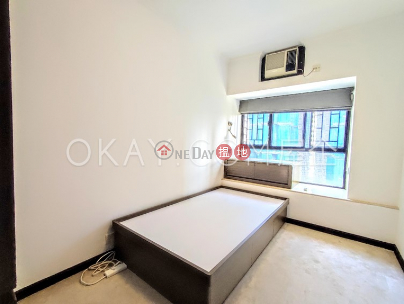 HK$ 36,000/ month Blessings Garden | Western District | Stylish 3 bedroom in Mid-levels West | Rental