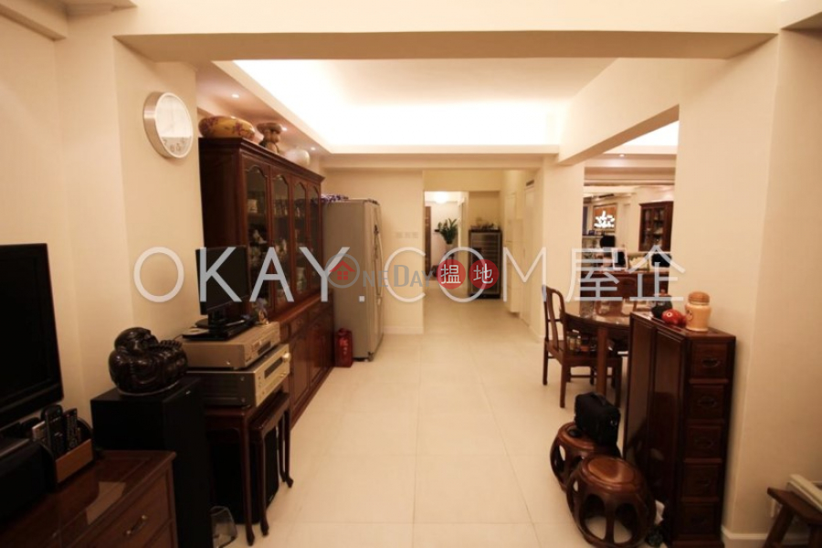 HK$ 28M, Bay View Mansion Wan Chai District Elegant 3 bedroom in Causeway Bay | For Sale