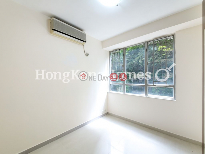 3 Bedroom Family Unit for Rent at Block 4 Phoenix Court 39 Kennedy Road | Wan Chai District Hong Kong Rental, HK$ 35,000/ month