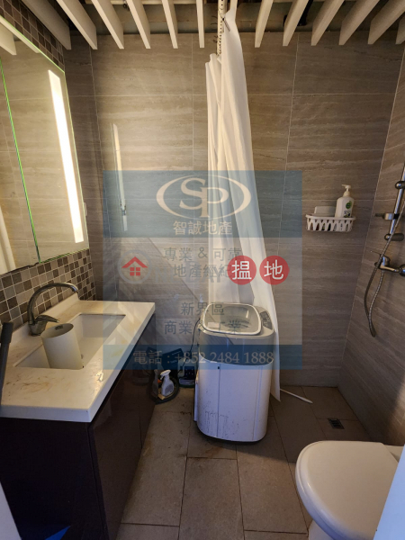 HK$ 8,000/ month, The Star | Kwai Tsing District, Kwai Chung The Star: With inside loft, Curtain glass door