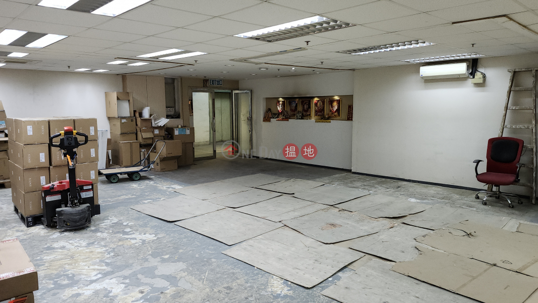 Luen Cheong Can Centre Middle, Industrial Rental Listings, HK$ 28,000/ month