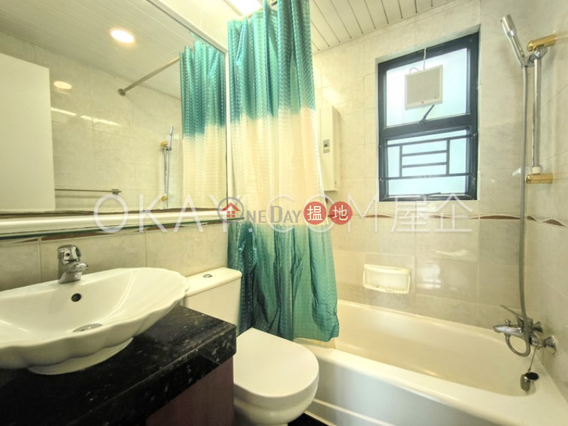 Property Search Hong Kong | OneDay | Residential | Rental Listings Popular 3 bedroom on high floor with rooftop & parking | Rental