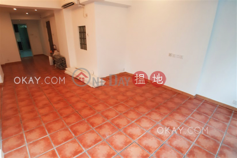 Stylish 3 bedroom in Mid-levels West | Rental | Hanwin Mansion 慶雲大廈 _0