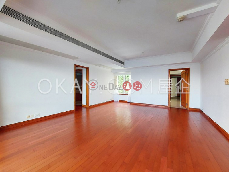 HK$ 76,000/ month Block 2 (Taggart) The Repulse Bay, Southern District | Exquisite 3 bedroom with sea views, balcony | Rental