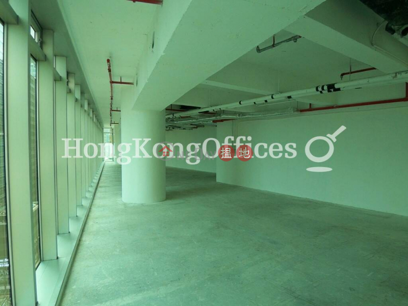 HK$ 105,378/ month | Golden Centre, Western District | Office Unit for Rent at Golden Centre