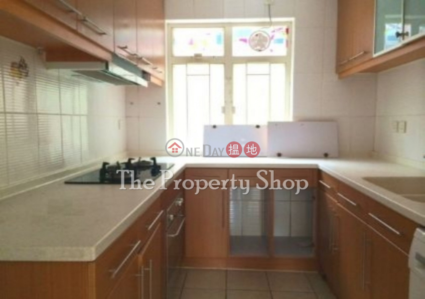 HK$ 30,000/ month, Heng Mei Deng Village, Sai Kung | Clearwater Bay Duplex + Terrace & CP