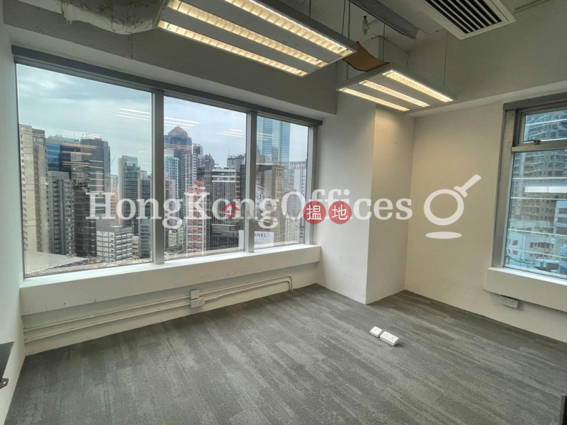 HK$ 112,832/ month | Universal Trade Centre | Central District Office Unit for Rent at Universal Trade Centre