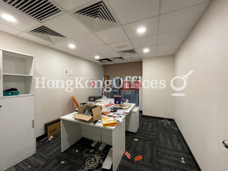 歐陸貿易中心寫字樓租單位出租13-14干諾道中 | 中區香港出租HK$ 341,965/ 月