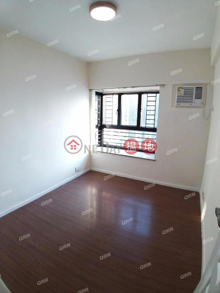 Property Search Hong Kong | OneDay | Residential Rental Listings, Sun Yuen Long Centre Block 5 | 4 bedroom Mid Floor Flat for Rent