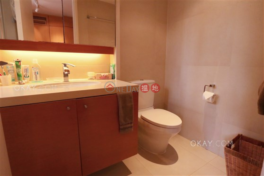 HK$ 20M | South Bay Garden Block C | Southern District, Charming 2 bedroom with balcony & parking | For Sale
