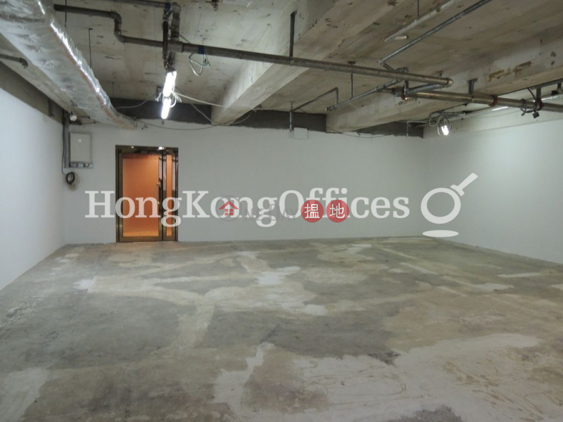 Office Unit for Rent at New World Tower | 16-18 Queens Road Central | Central District, Hong Kong Rental HK$ 100,980/ month