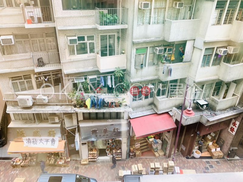 Property Search Hong Kong | OneDay | Residential | Sales Listings | Cozy 3 bedroom in Sheung Wan | For Sale