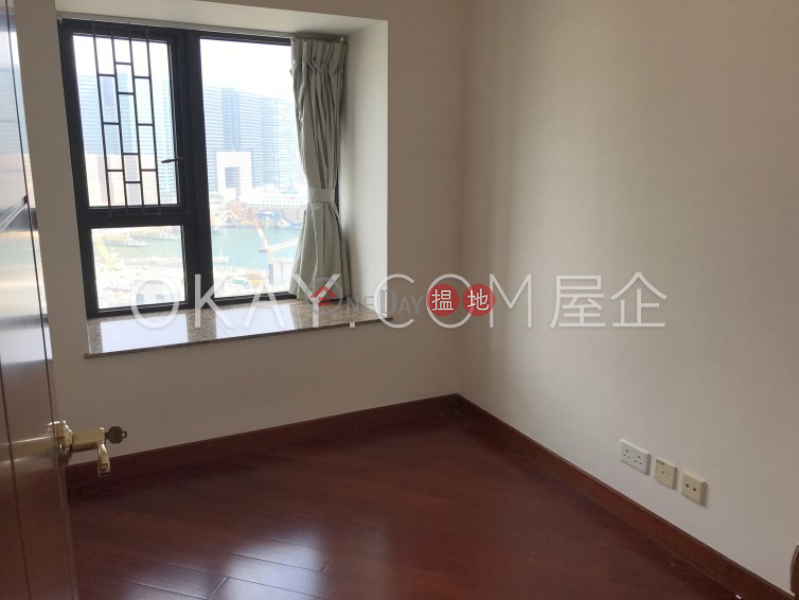 HK$ 45,000/ month The Arch Moon Tower (Tower 2A),Yau Tsim Mong, Tasteful 3 bedroom with sea views & balcony | Rental