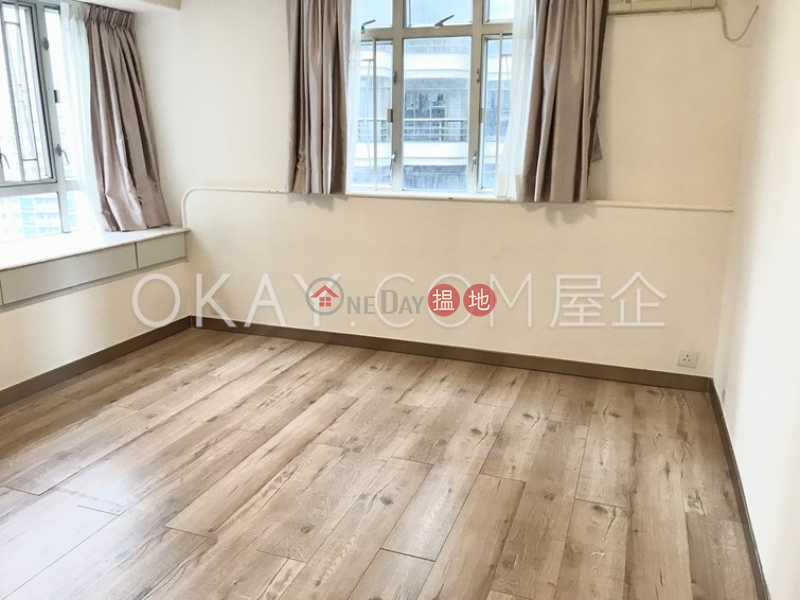 Nicely kept 3 bedroom in Mid-levels West | Rental, 11 Seymour Road | Western District Hong Kong Rental HK$ 35,000/ month