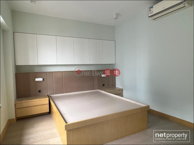 HK$ 48,000/ month Excelsior Court Western District Spacious Apartment for rent in Mid Level