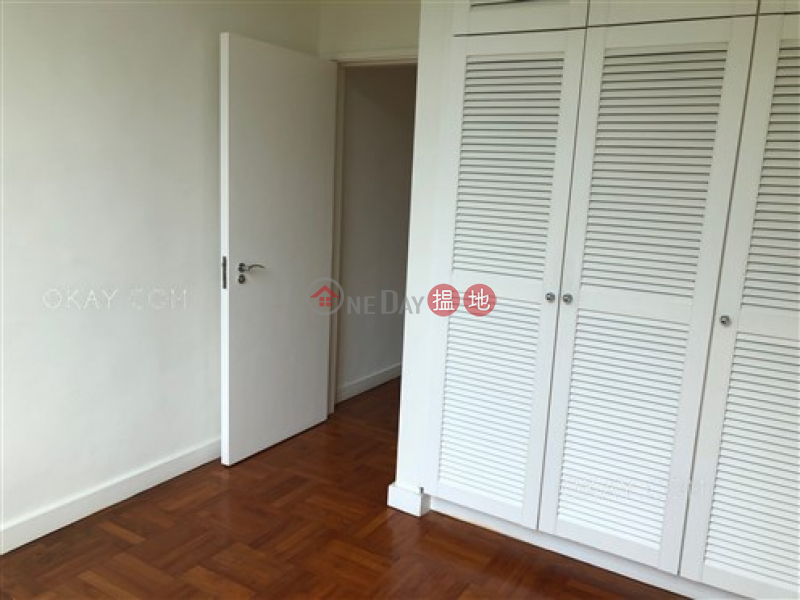 HK$ 112,000/ month 28 Stanley Village Road, Southern District Luxurious 4 bedroom with rooftop & balcony | Rental