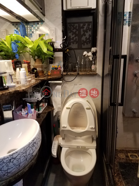 Two Bedrooms, Unique large twin balconies. 46-56 Sai Wan Ho Street | Eastern District, Hong Kong Sales HK$ 6.5M