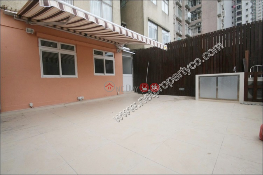 Apartment with Terrace for Rent in Kennedy Town | Chester Court 澤安閣 Rental Listings