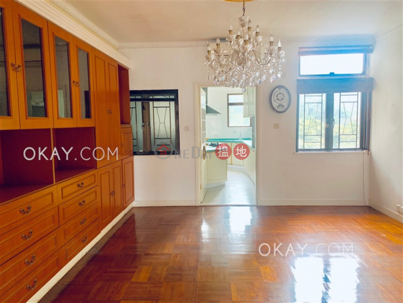 HK$ 36M, Cliffview Mansions, Western District, Luxurious 2 bedroom with balcony & parking | For Sale